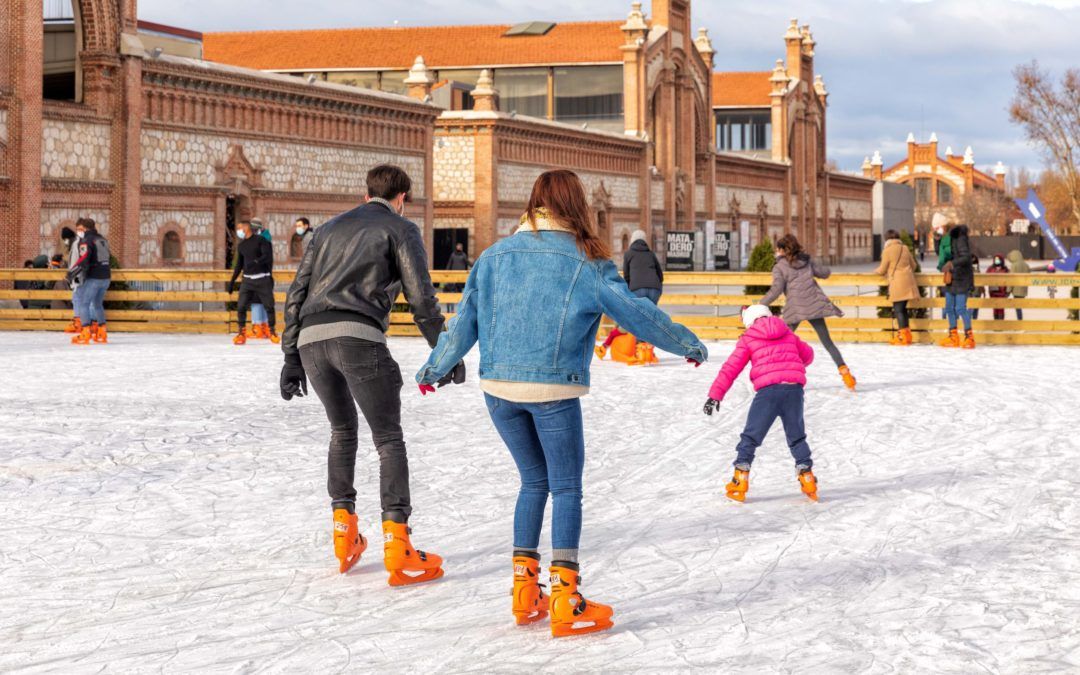 Patinaje sobre hielo: un clásico de la Navidad madrileña