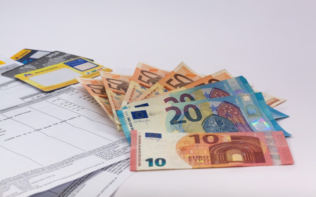 El gobierno anuncia la subida del salario mínimo hasta los 1.080 euros al mes